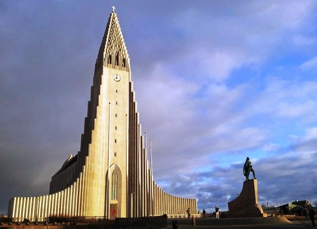 Reykjavik görülecek yerler